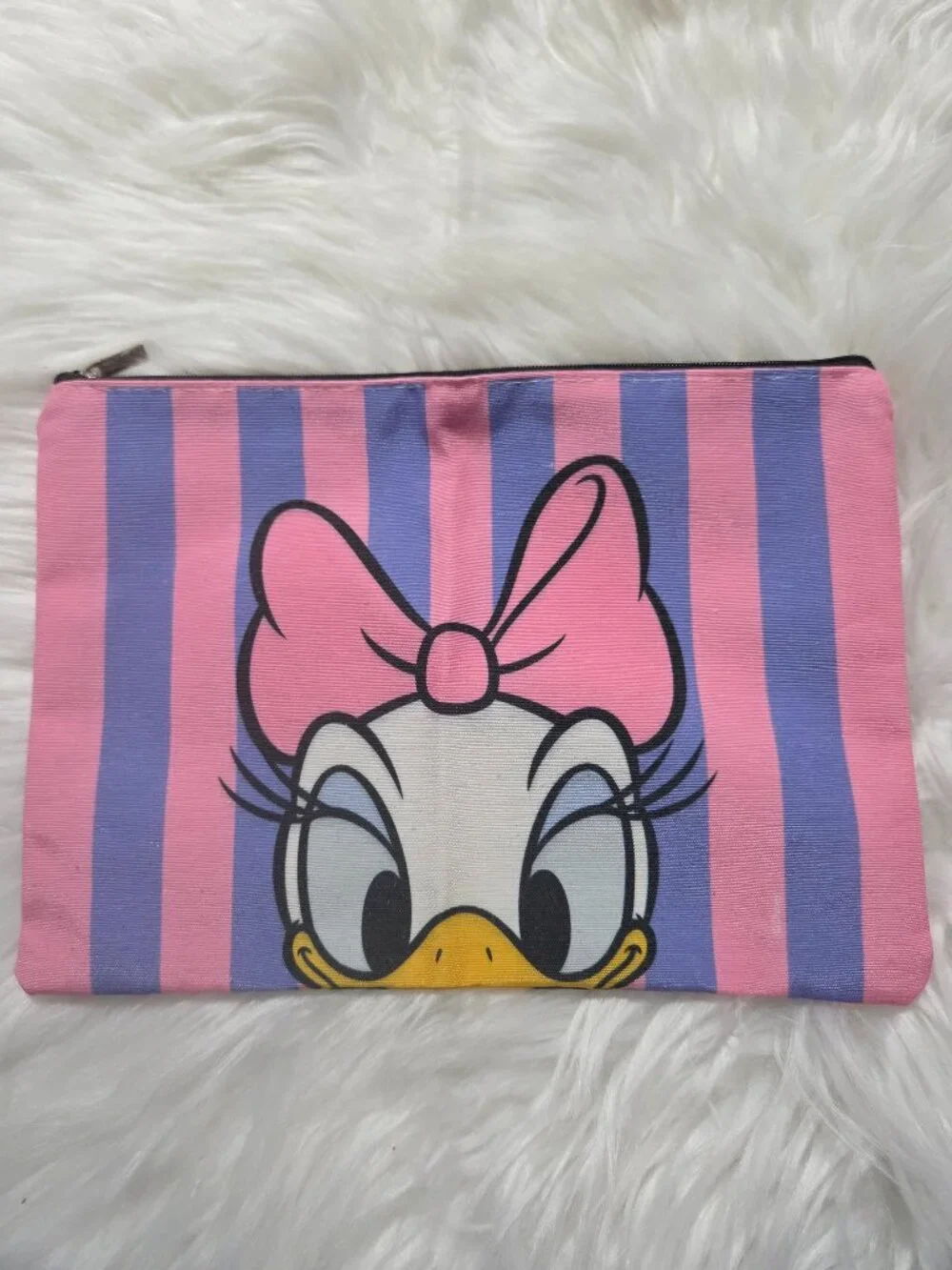 Daisy Duck Zipper Pouch